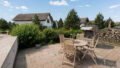 Sonnenterrasse mit Strandkorb