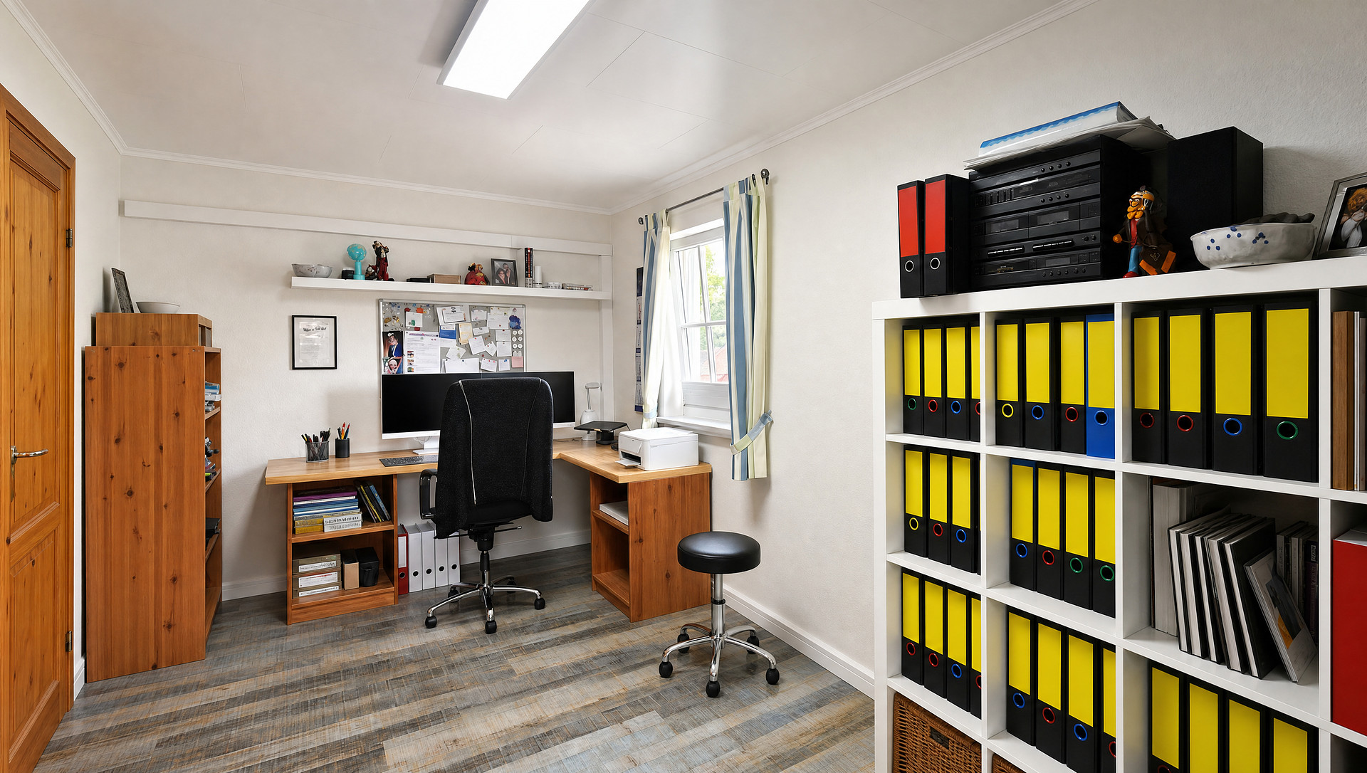 Separates Arbeitszimmer fürs Homeoffice